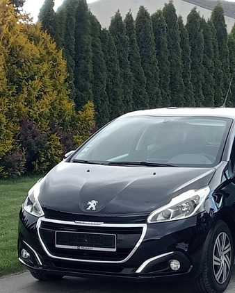 Peugeot 208 cena 24900 przebieg: 139000, rok produkcji 2015 z Limanowa małe 277
